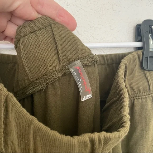 FP Movement Hot Shot Relaxed Set - Picture 10 of 12